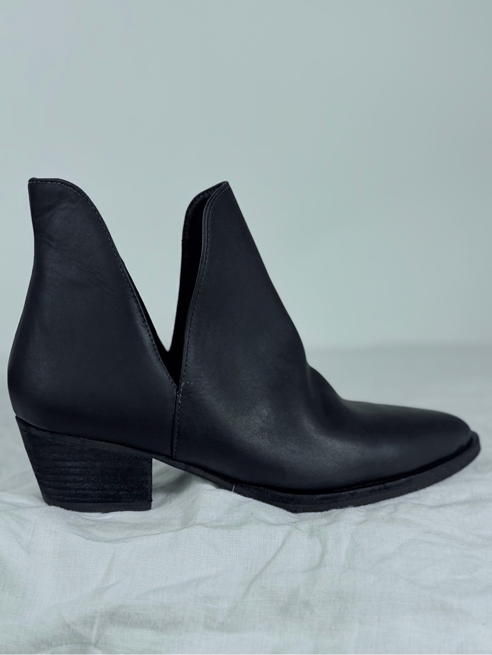 Free People Charm Double V Black Leather Ankle Boots 37.5 US 7